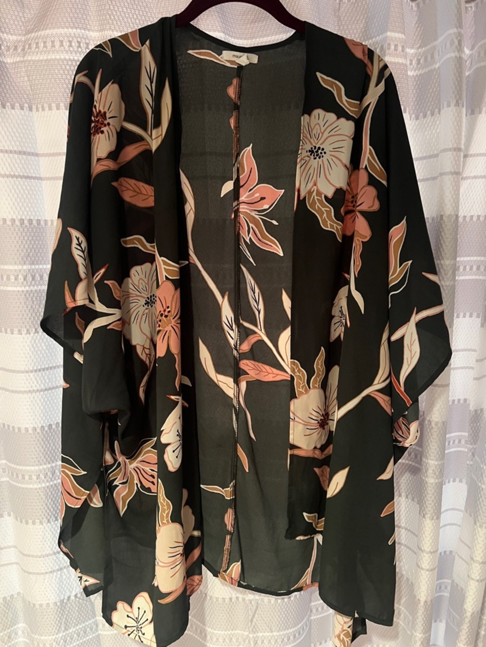 Maurices Green/Pink/Cream Floral Kimono